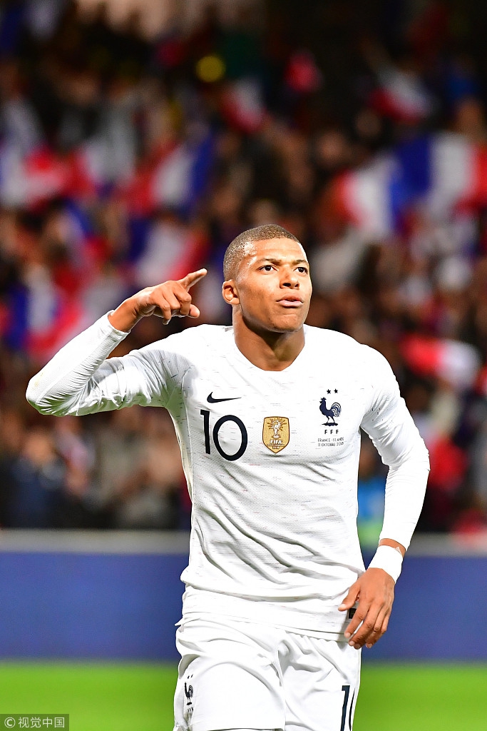 这是夺世界杯的那支意大利吗？（这还是那支世界杯冠军的意大利队吗？）