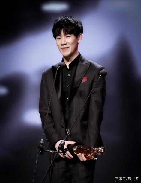 LDL春季赛第二周星探报告：BLG.J中单pinz